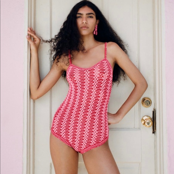 BLOGGERS FAV ZARA MULTICOLORED TEXTURED KNIT BODYSUIT - Picture 1 of 7